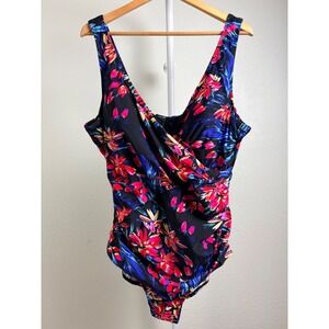 Caribbean Sand Womens Plus 22W Floral Surplice One Piece Swimsuit Black Beach